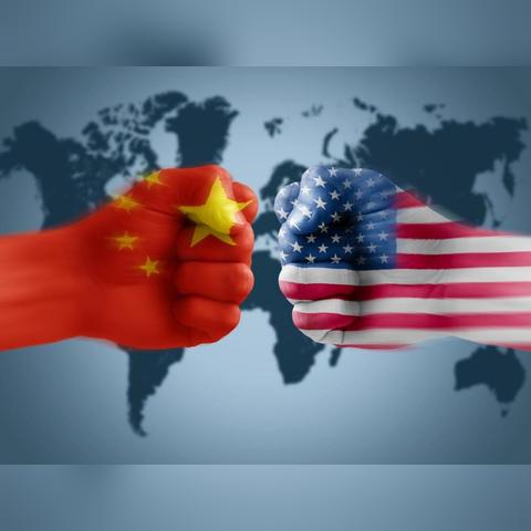 焦虑，可能会感到不安或担心，担心自己是否做了错误的决定或遭遇了不幸